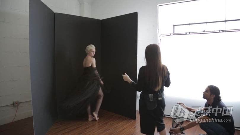 摄影师Sue Bryce舞蹈风格Pose摆姿造型视频教程 Posing Dance Style Portraits  福风灵感网 www.ffidea.com