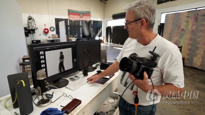 不同灯光设置高调照明效果人像摄影技巧视频教程  福风灵感网 www.ffidea.com