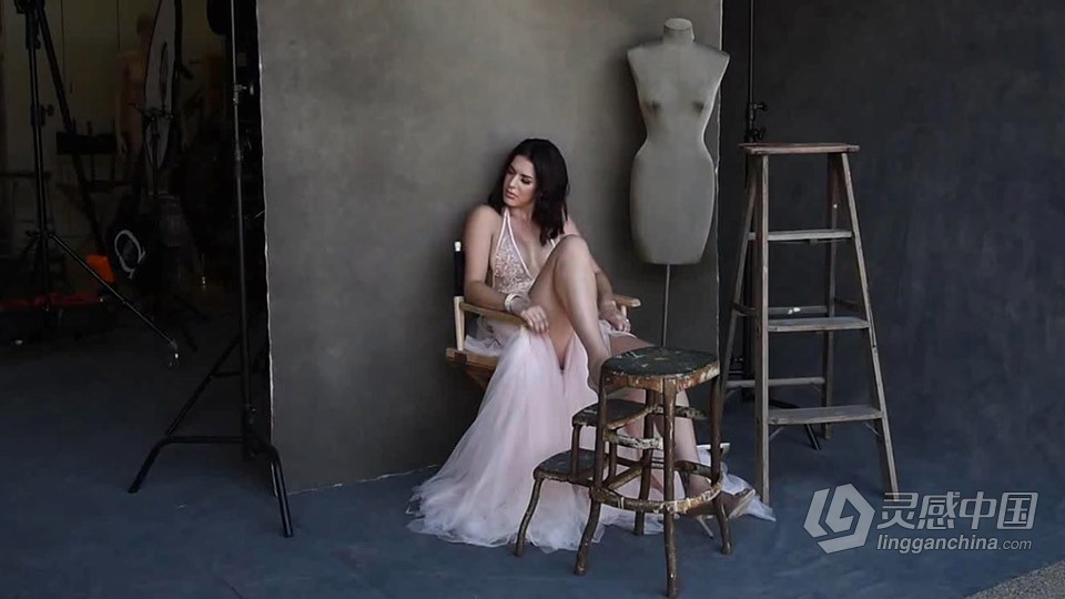 摄影师Jerry Ghionis 时尚人像拍摄系列:现场风格化时尚拍摄教程 中英字幕  福风灵感网 www.ffidea.com